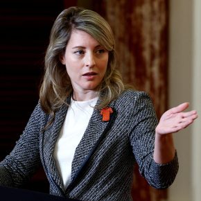 ميلاني جولي